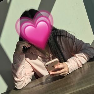 Meet your Posher, Leela